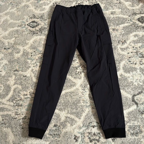 Theory Other - Theory Douglas Precision Stretch-Shell Sweatpants